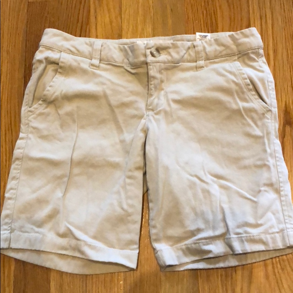 Aeropostale khaki shorts
